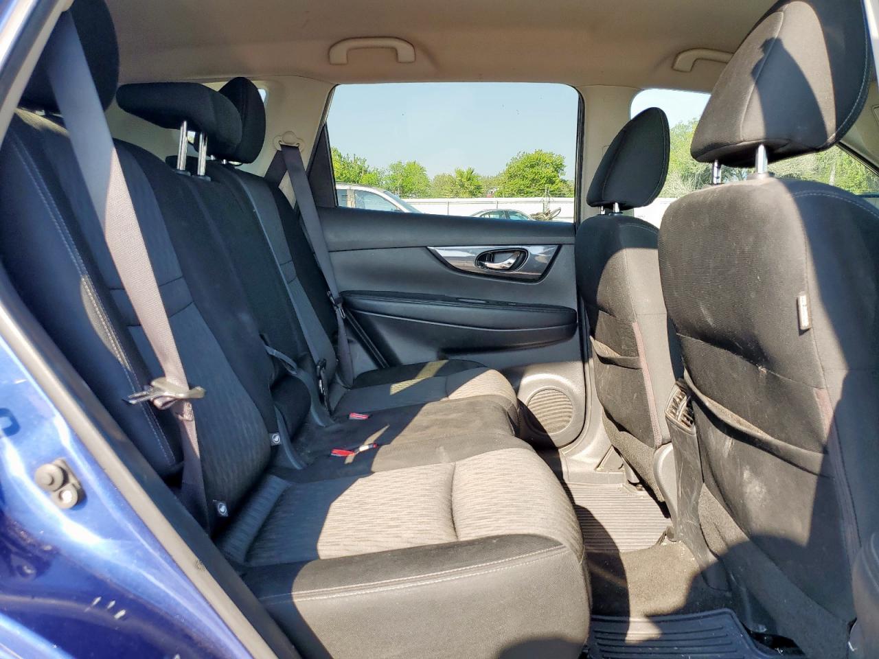 Lot #3305679729 2017 NISSAN ROGUE S