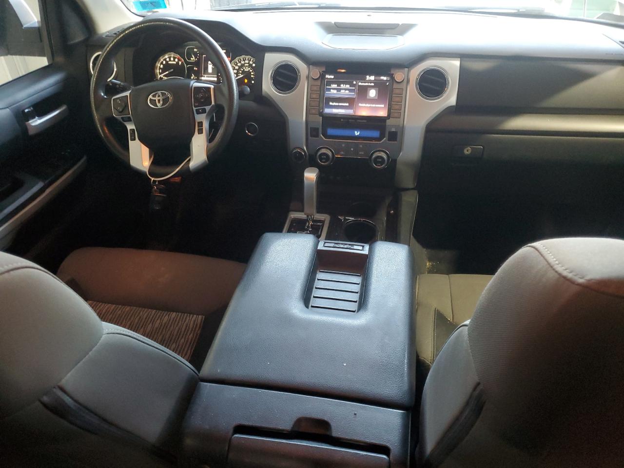 TOYOTA TUNDRA DOUBLE CAB SR