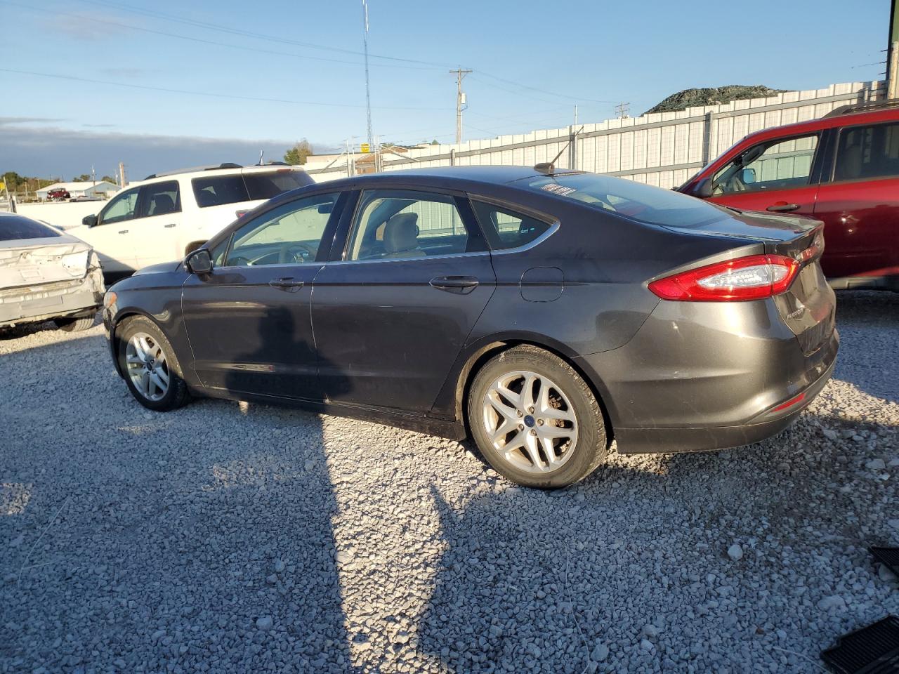 FORD FUSION SE