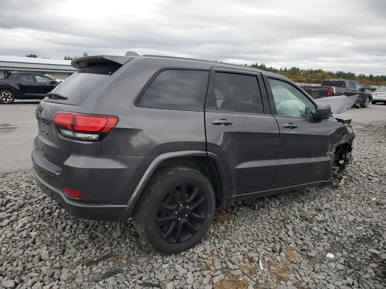 JEEP GRAND CHEROKEE LAREDO
