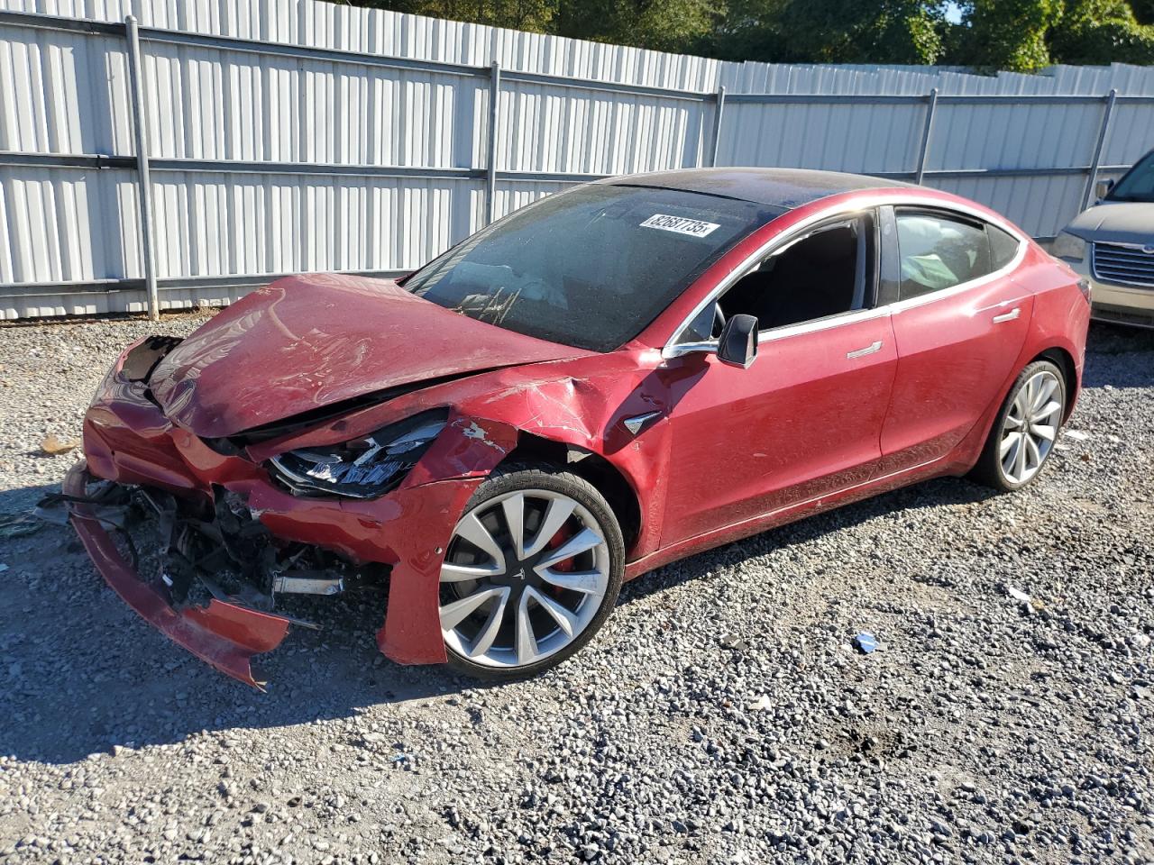 TESLA MODEL 3