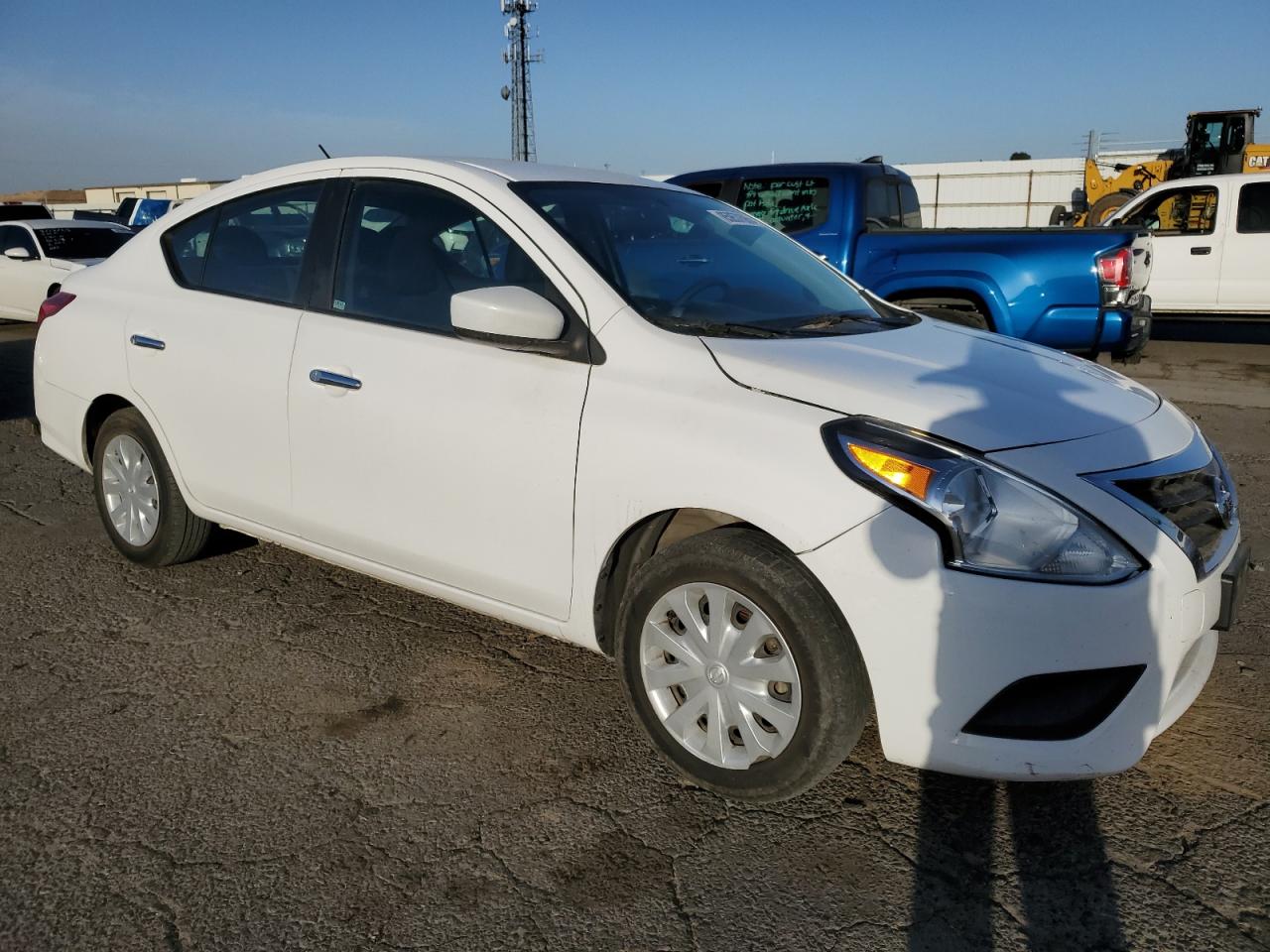 NISSAN VERSA S