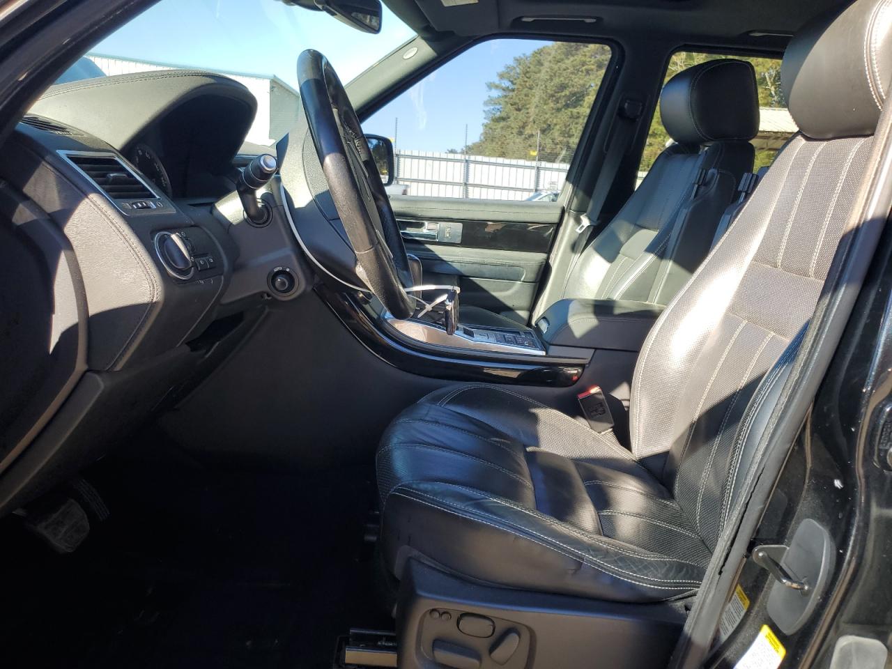 LAND ROVER RANGE ROVER HSE LUXURY