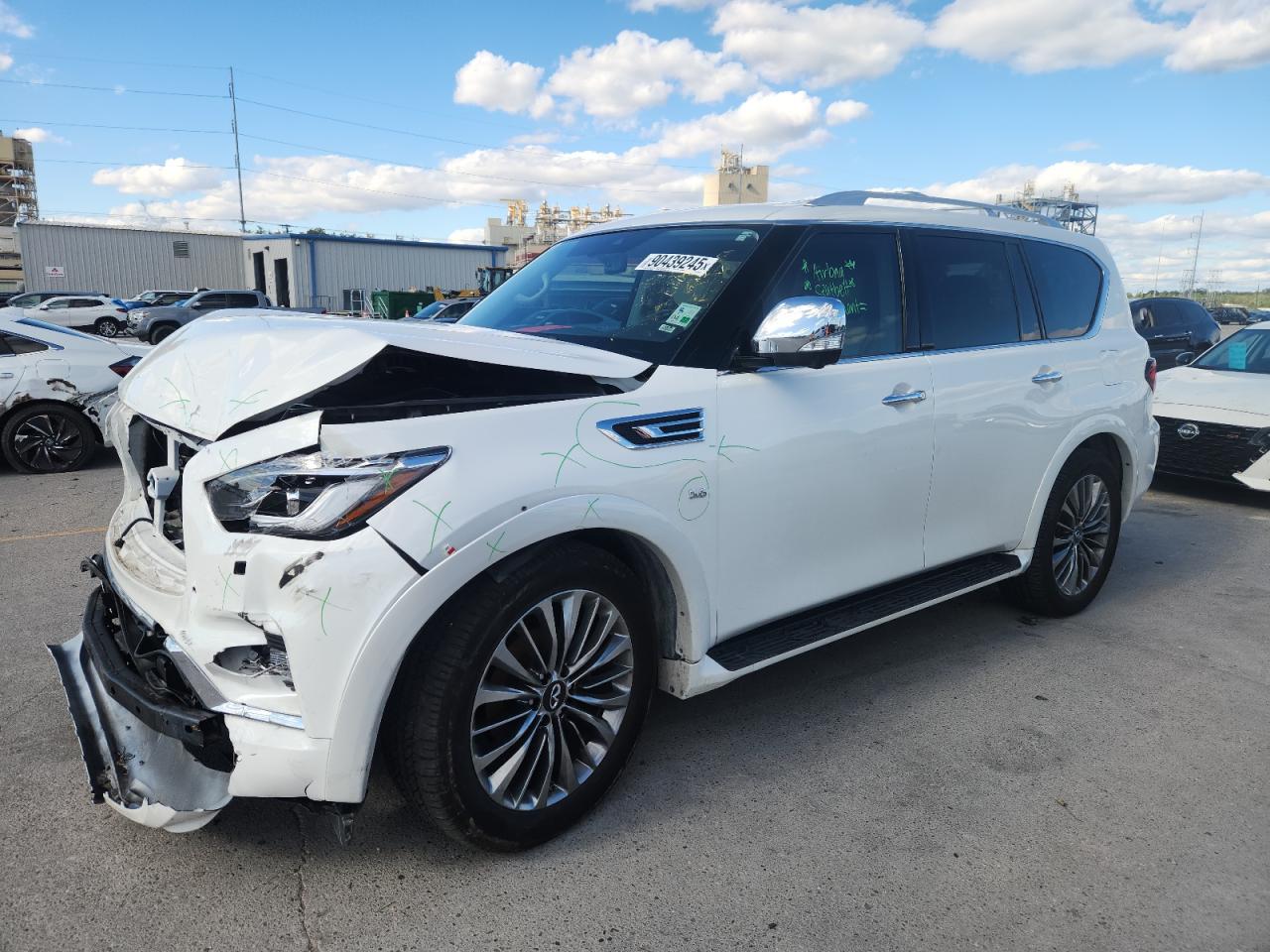 INFINITI QX80 BASE