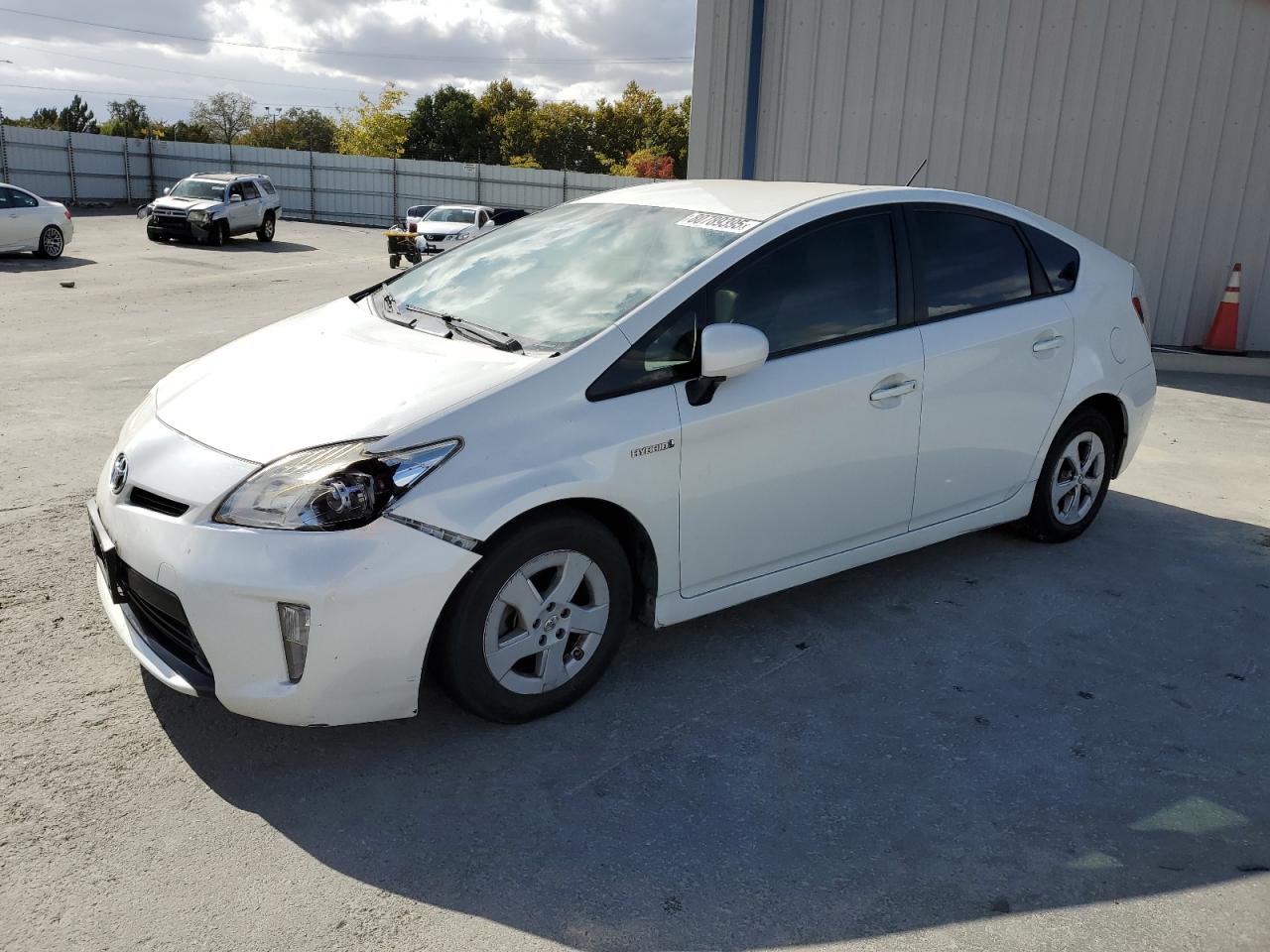 TOYOTA PRIUS