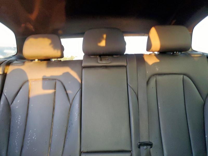 2019 BMW X3 SDRIVE3 - 5UXTR7C54KLE88276