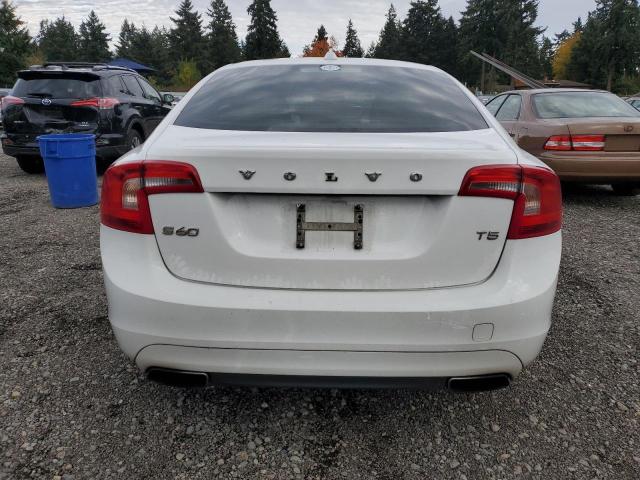 2015 VOLVO S60 PREMIE YV126MFB6F1314675