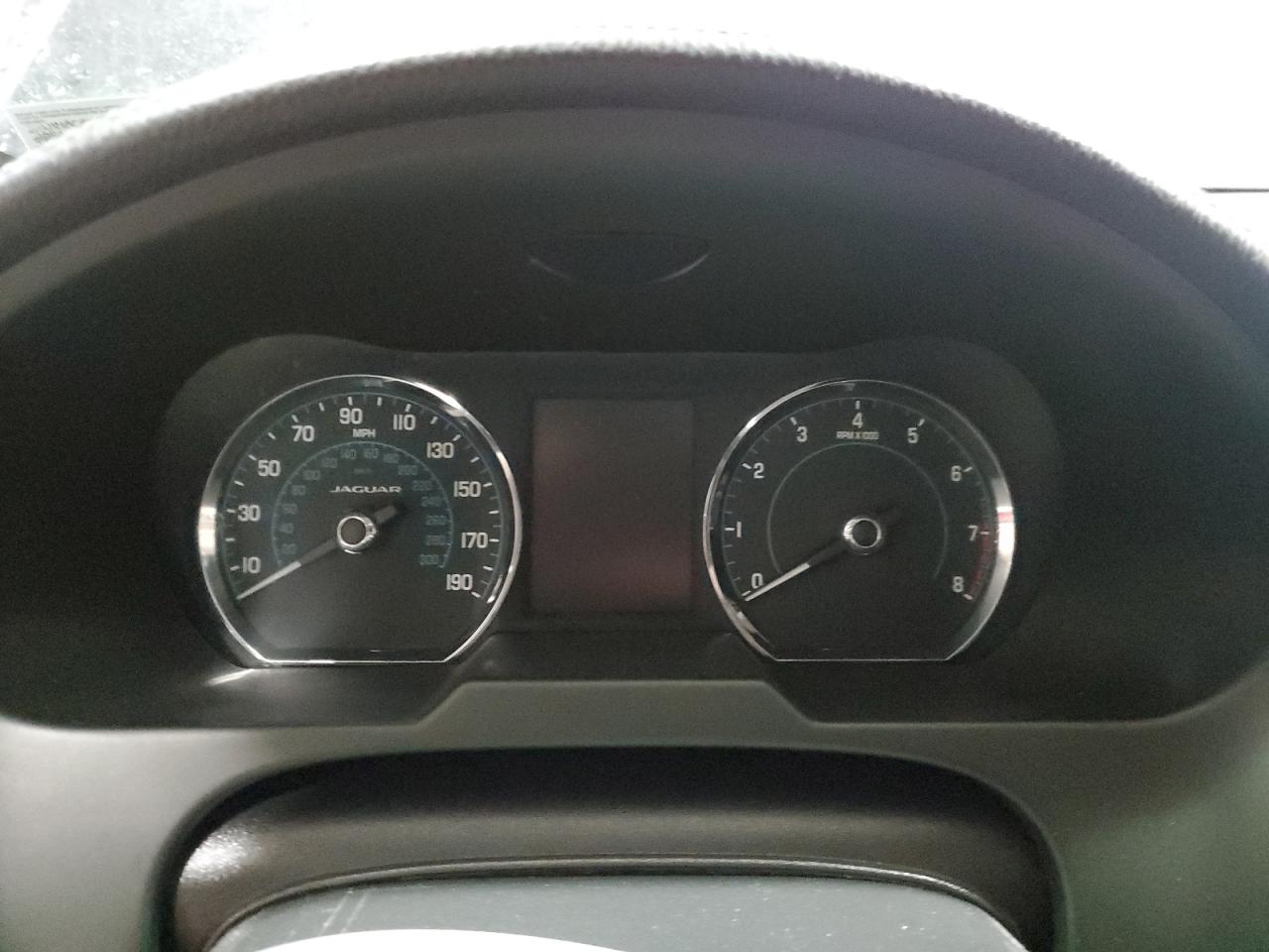 JAGUAR XF 2.0T PREMIUM