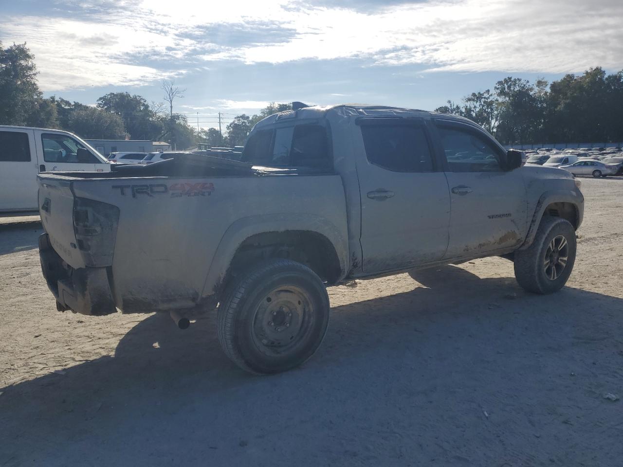 TOYOTA TACOMA DOUBLE CAB