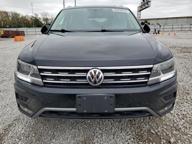 2018 VOLKSWAGEN TIGUAN SE 3VV2B7AX2JM177138