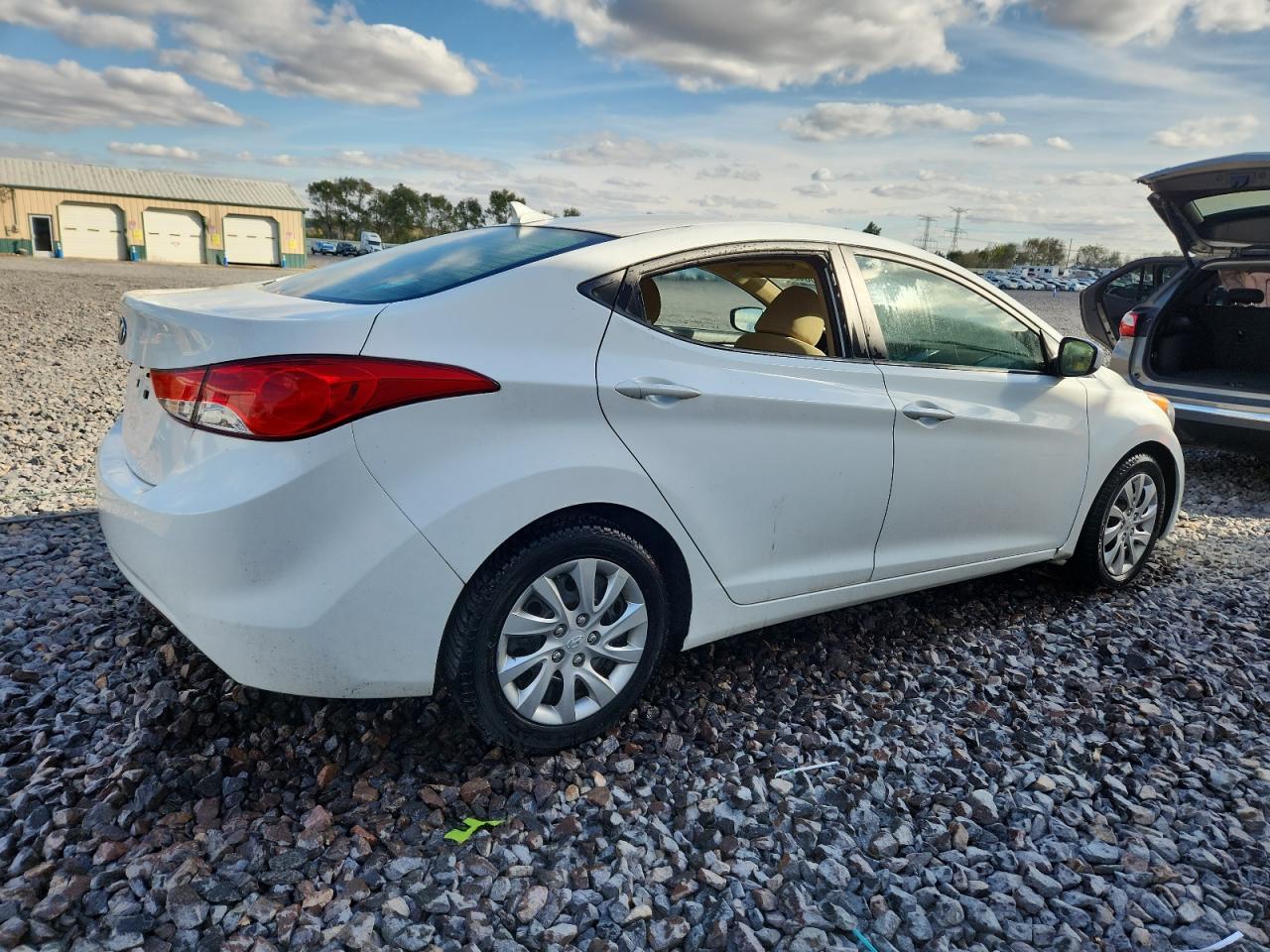 HYUNDAI ELANTRA GLS