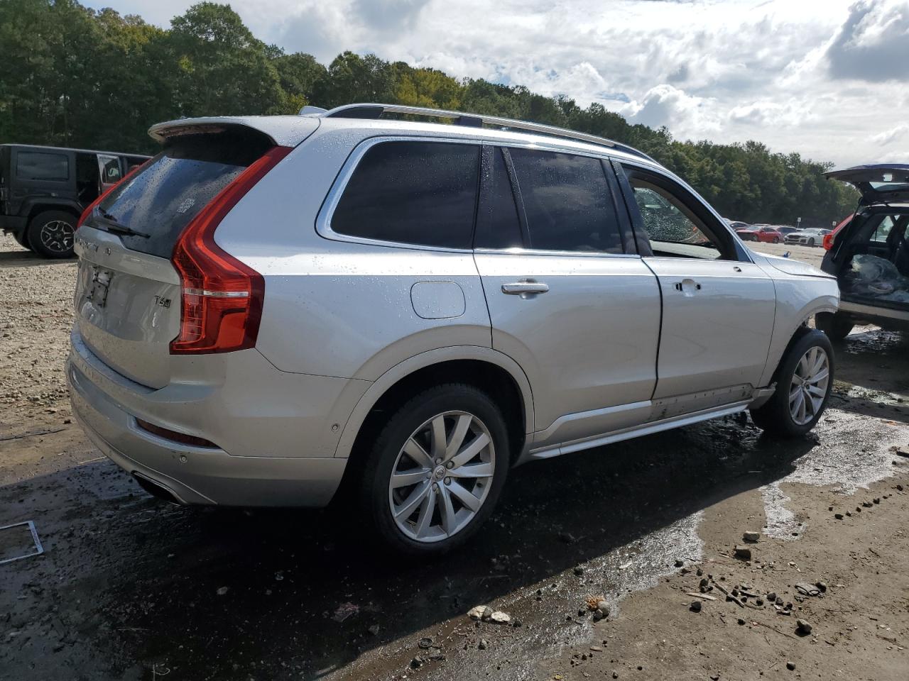 VOLVO XC90 T6