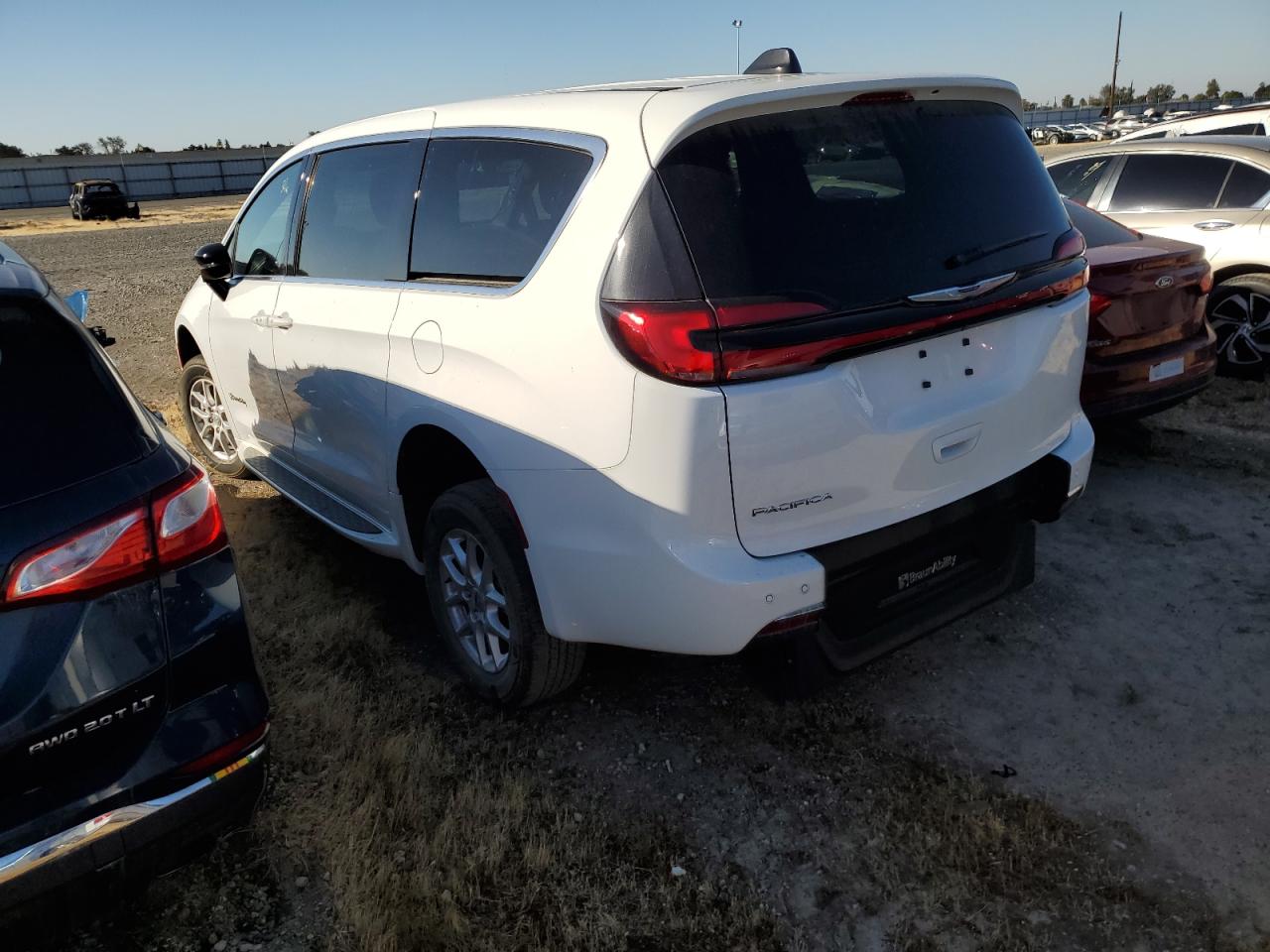 Lot #3311761285 2024 CHRYSLER PACIFICA T