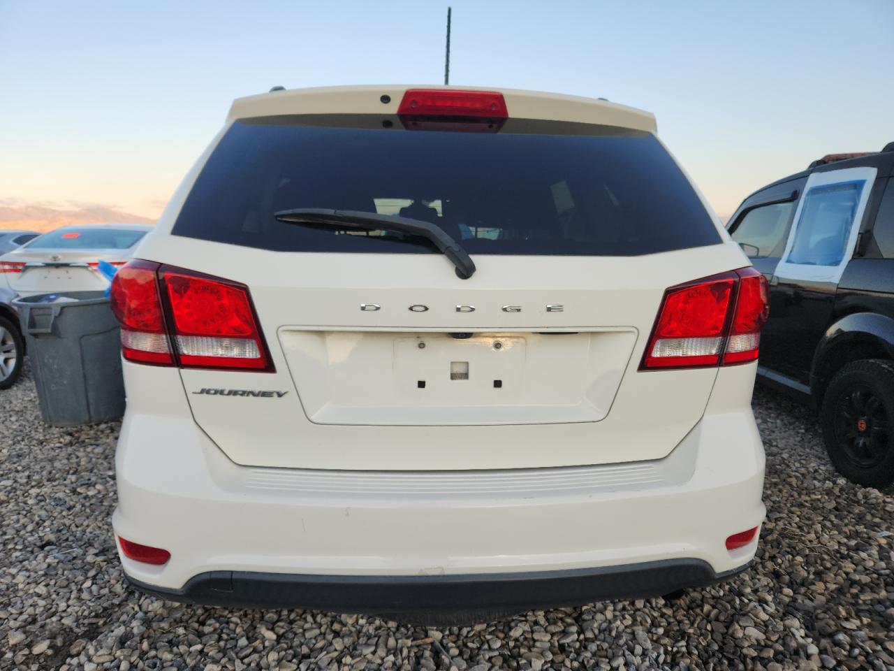 DODGE JOURNEY SE