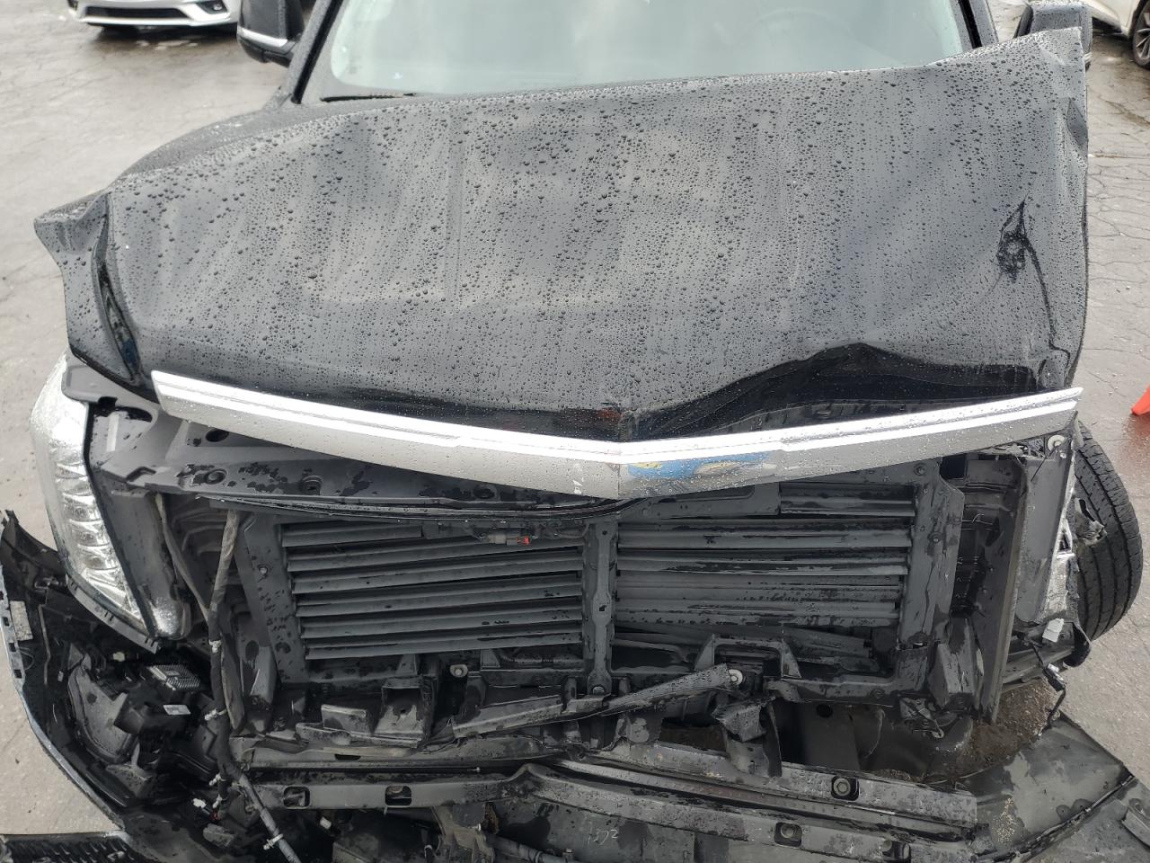 CADILLAC ESCALADE LUXURY