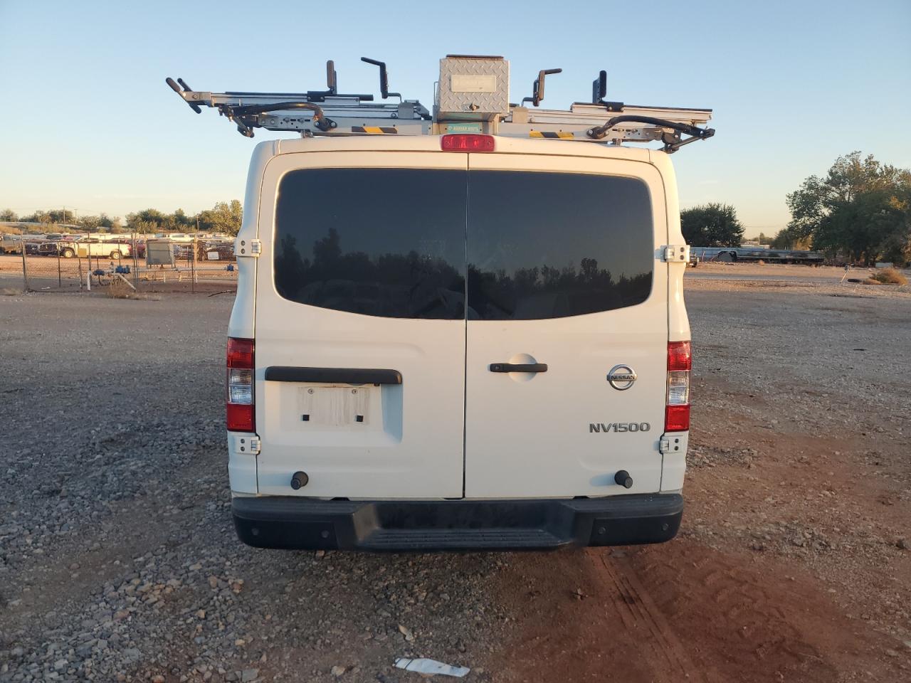 NISSAN NV1500 1500 S