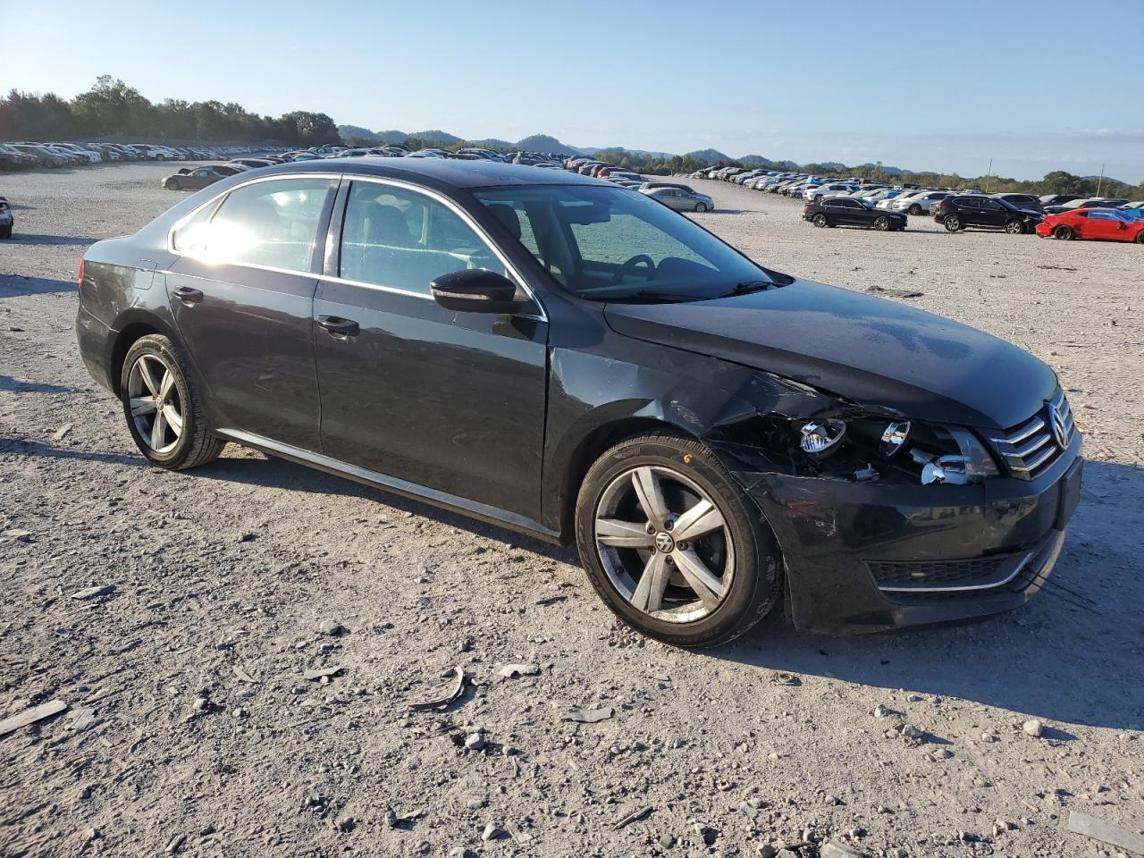 VOLKSWAGEN PASSAT SE