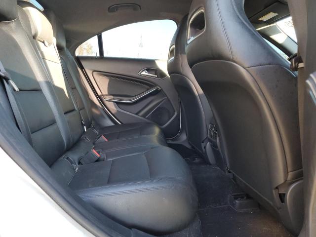 2015 MERCEDES-BENZ CLA 250 4M - WDDSJ4GB1FN271171