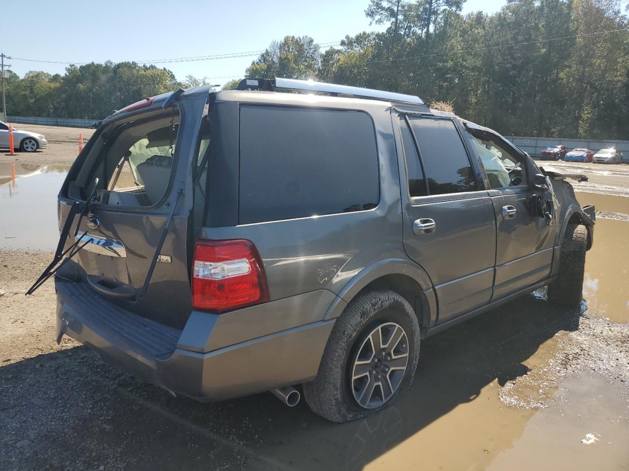 FORD EXPEDITION LIMITED