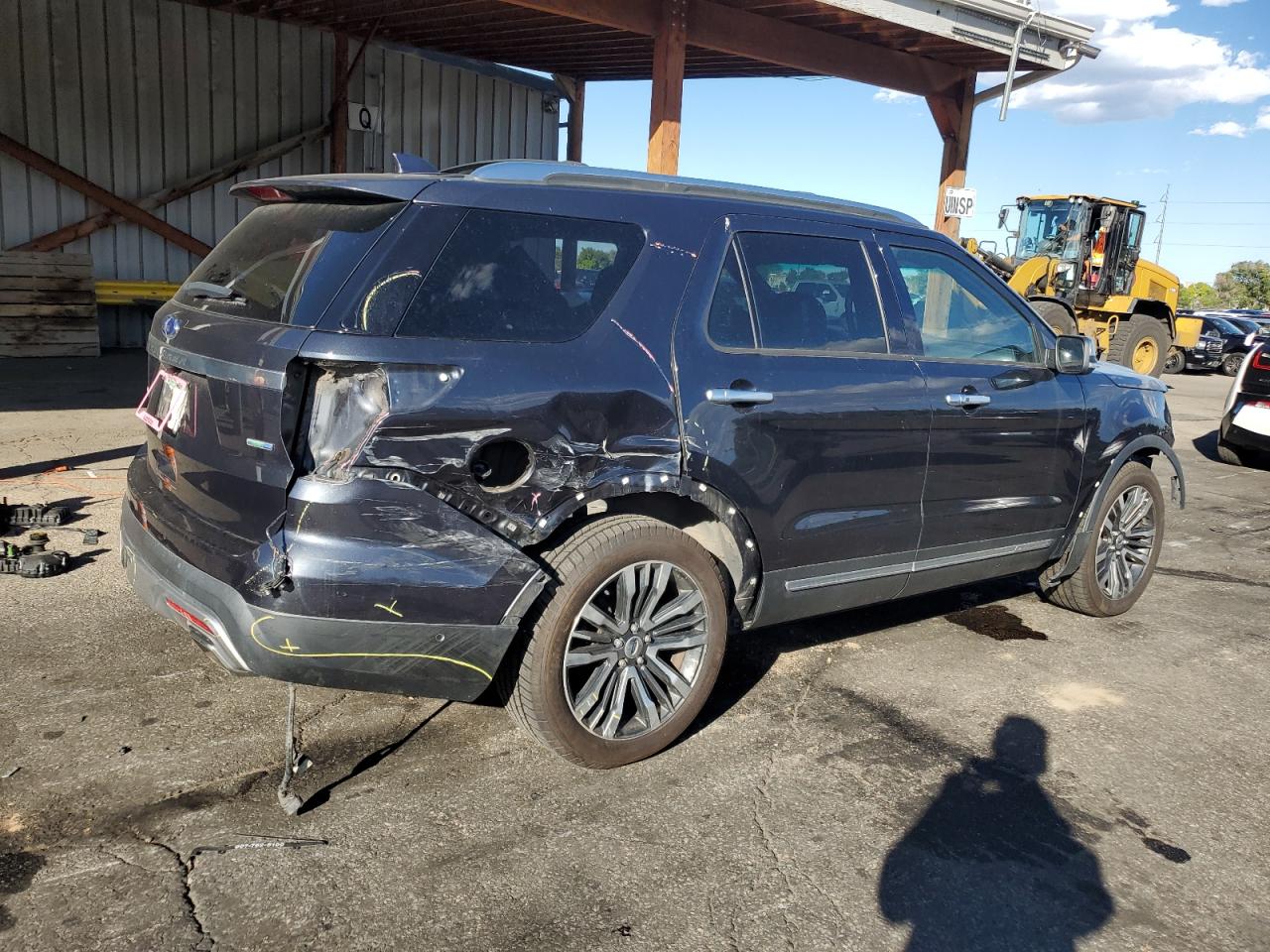 FORD EXPLORER PLATINUM