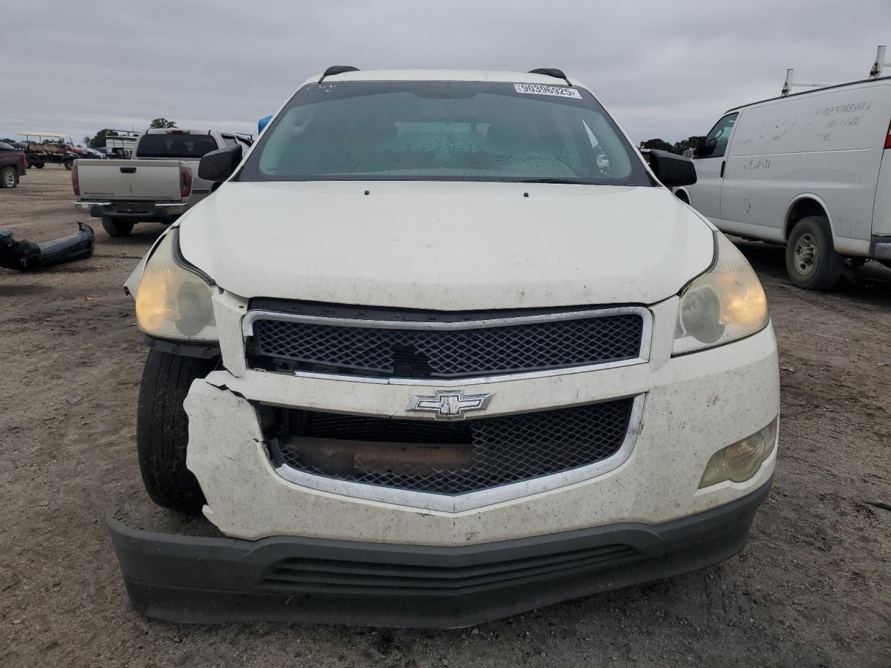 CHEVROLET TRAVERSE LS