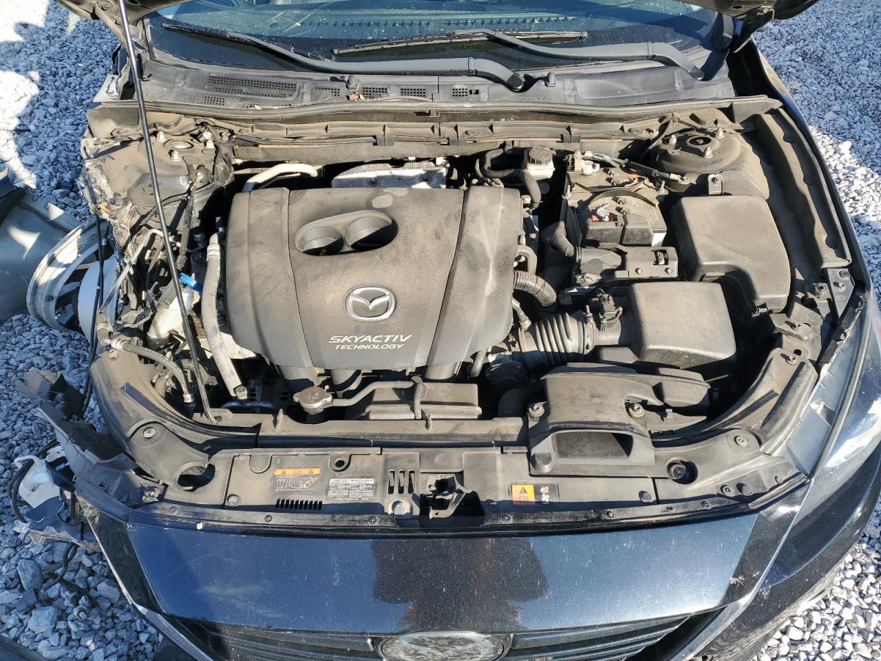 MAZDA 3 GRAND TOURING