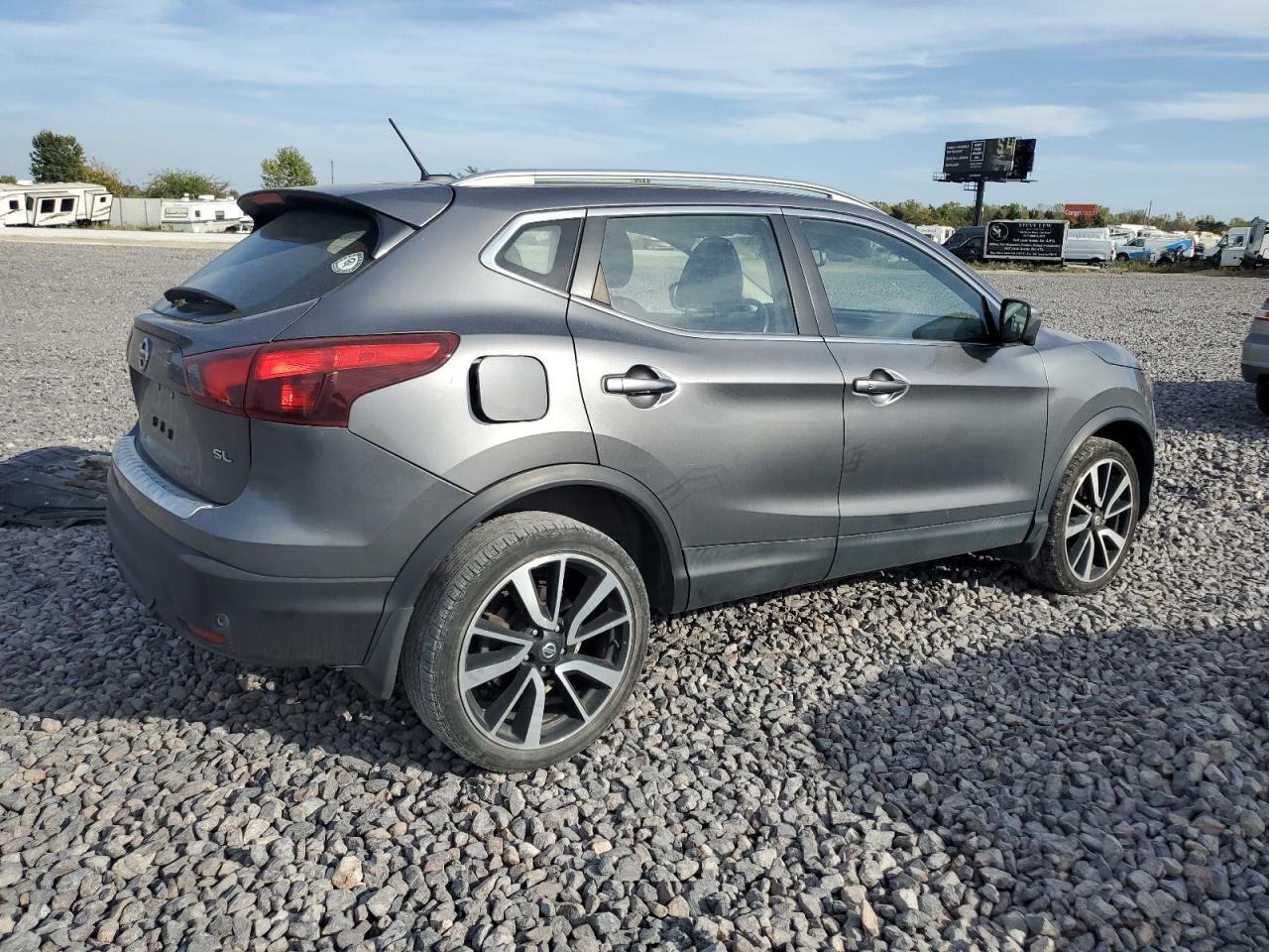 NISSAN ROGUE SPORT S