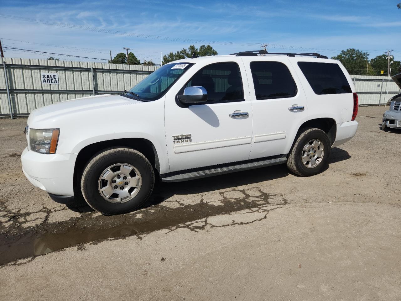 CHEVROLET TAHOE C1500 LS