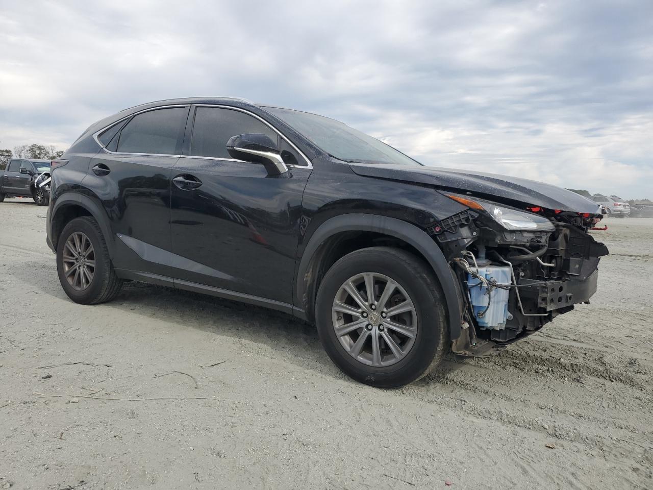 LEXUS NX 200T BASE