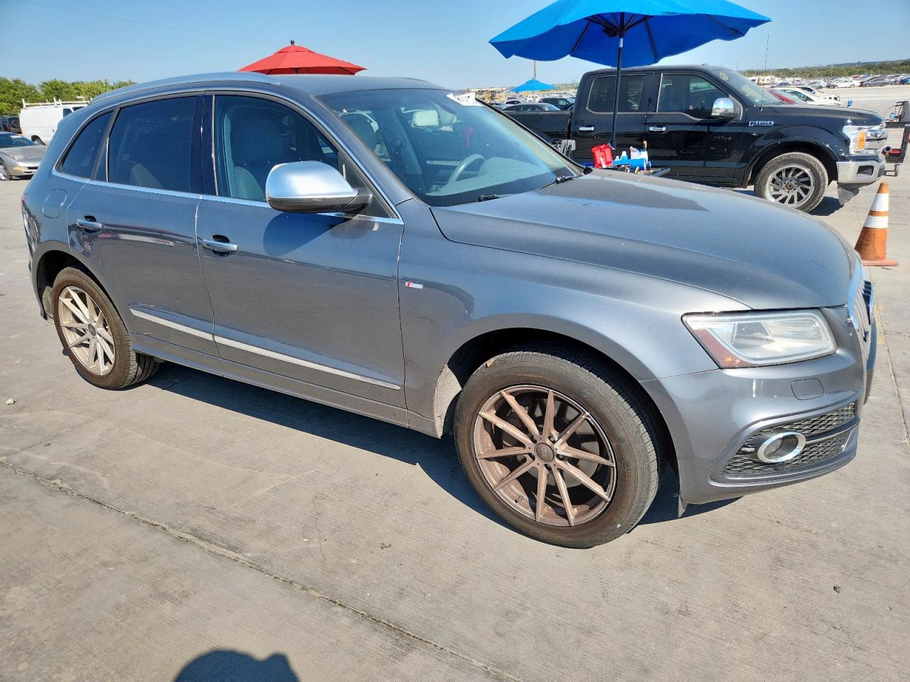 AUDI Q5 PREMIUM PLUS
