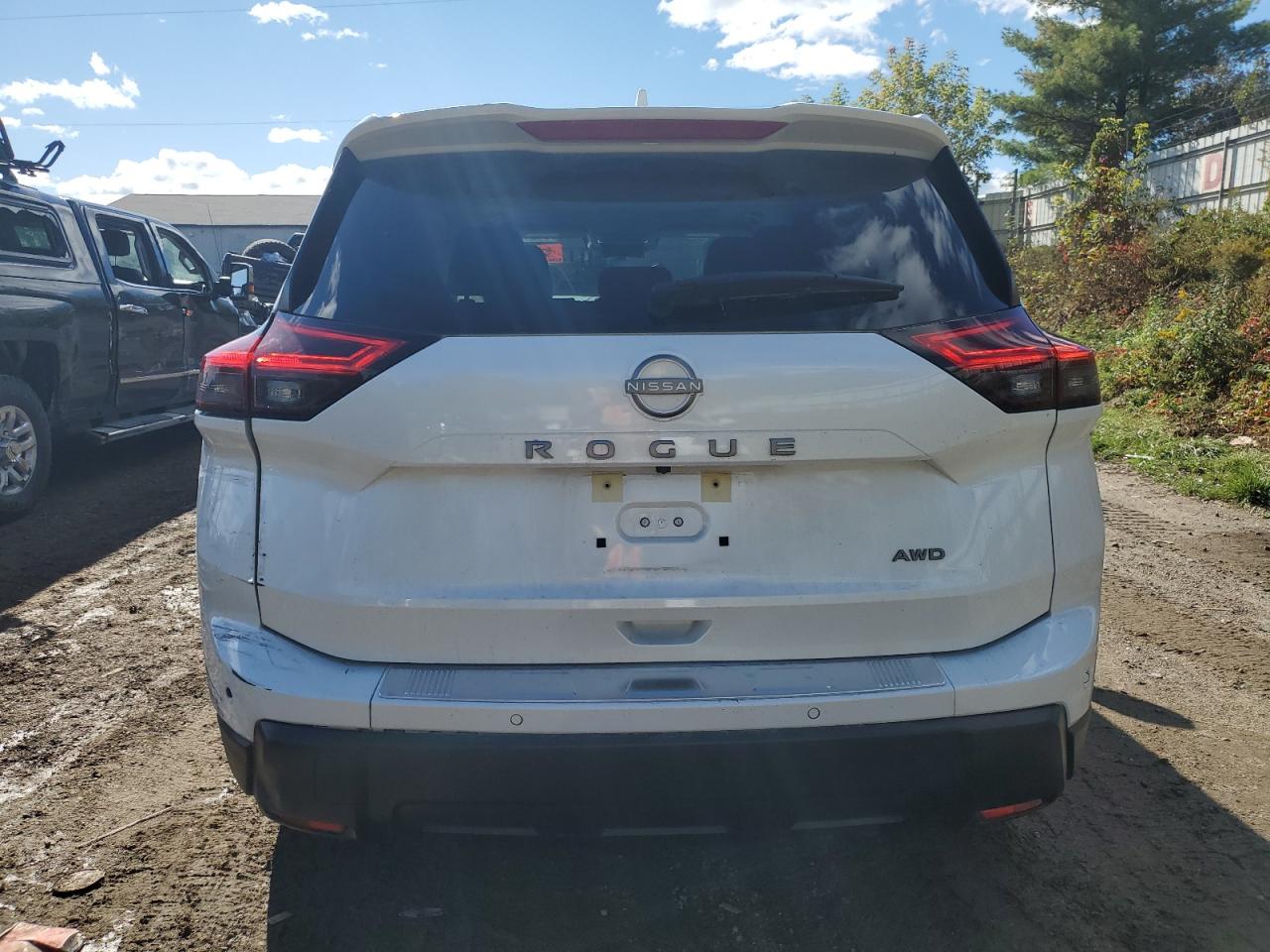 NISSAN ROGUE SV