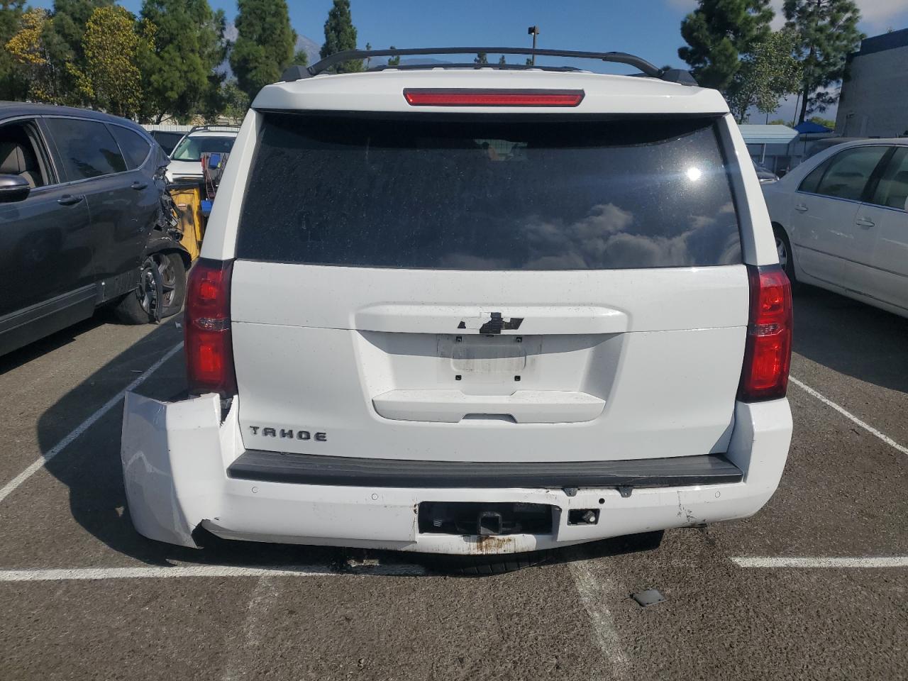 CHEVROLET TAHOE C1500 LS