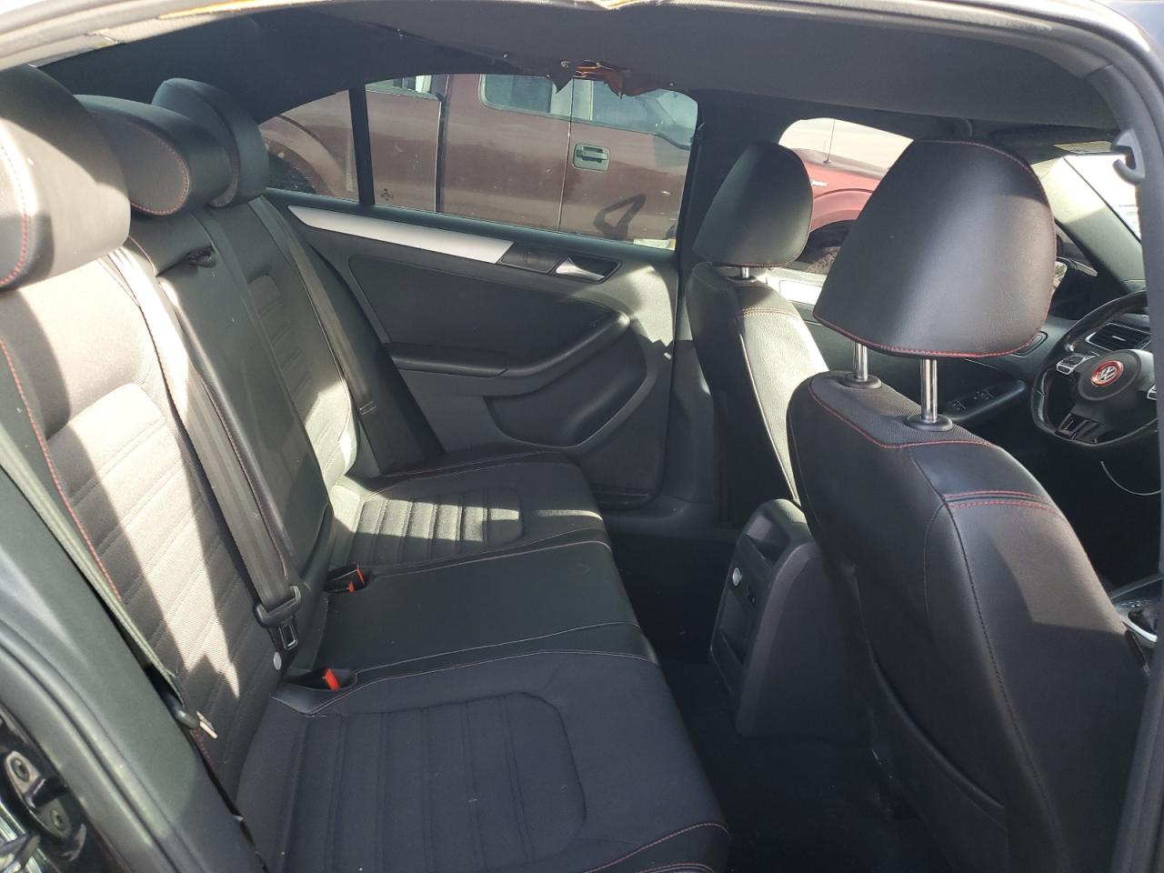 Lot #3304585434 2012 VOLKSWAGEN JETTA GLI