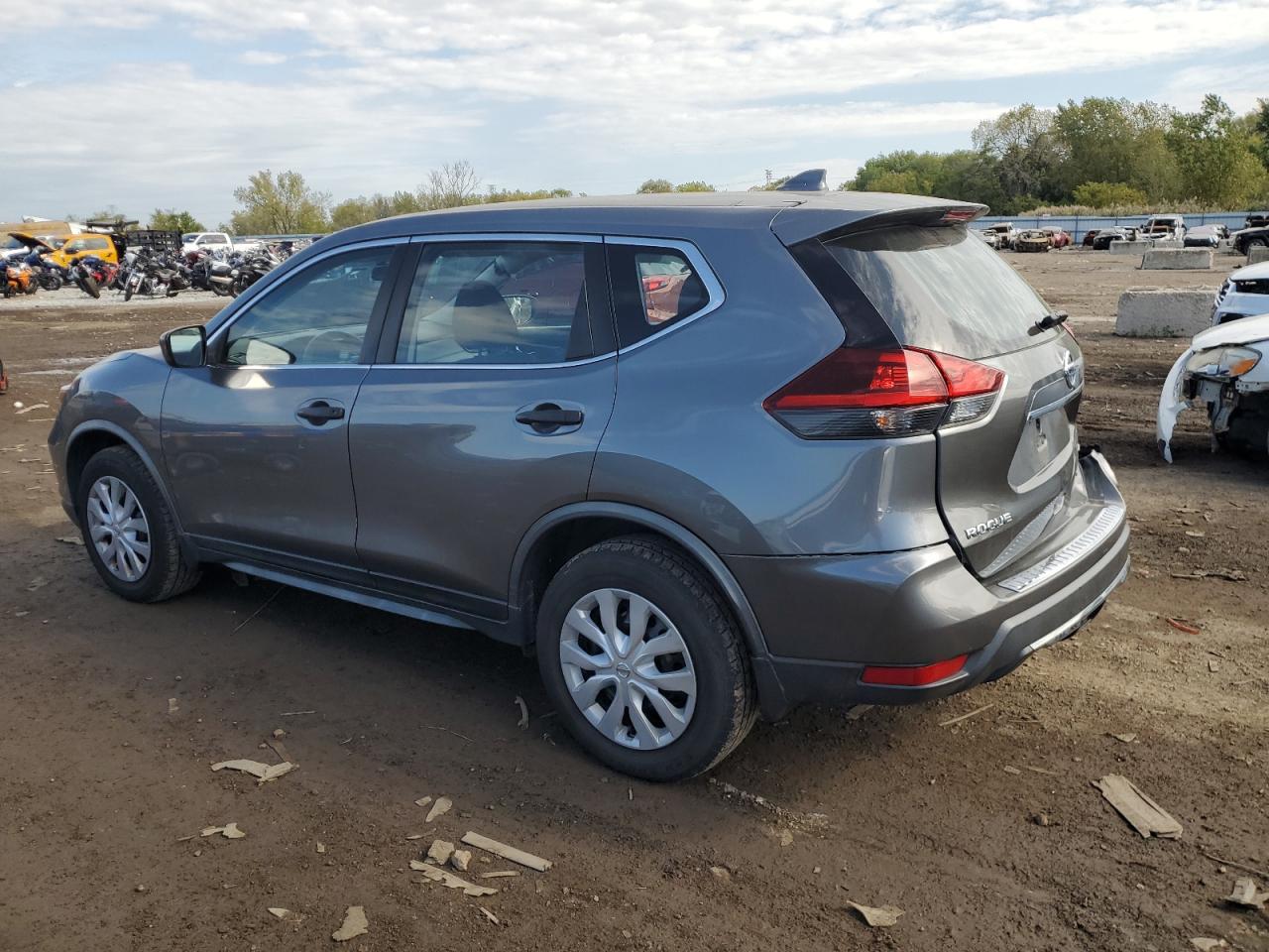 NISSAN ROGUE S