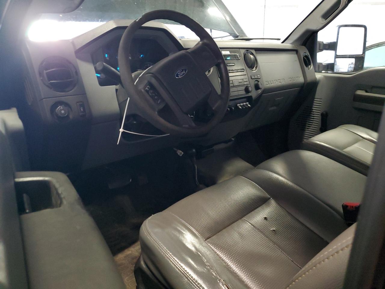 FORD F-350 SUPER DUTY