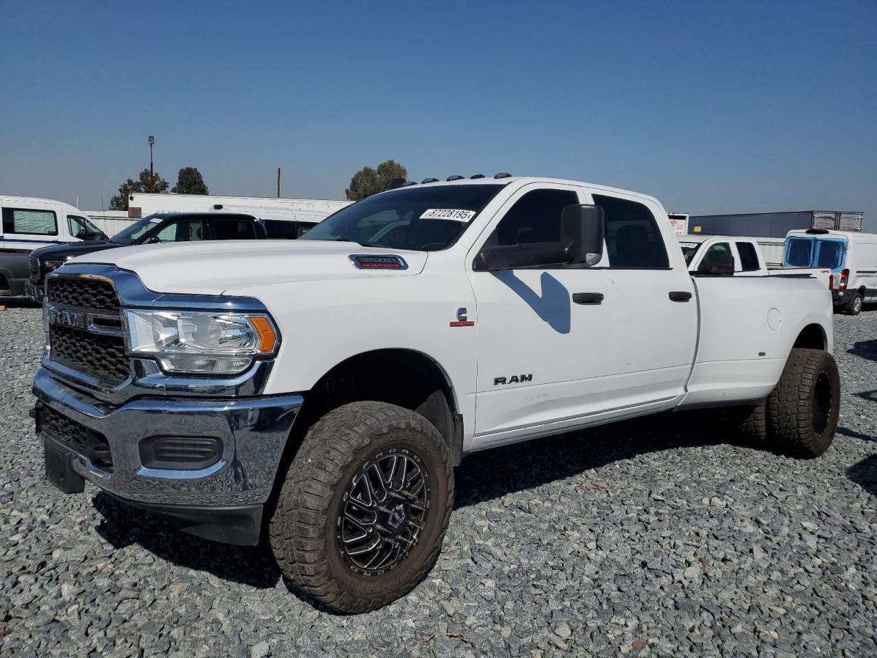 RAM 3500 TRADESMAN