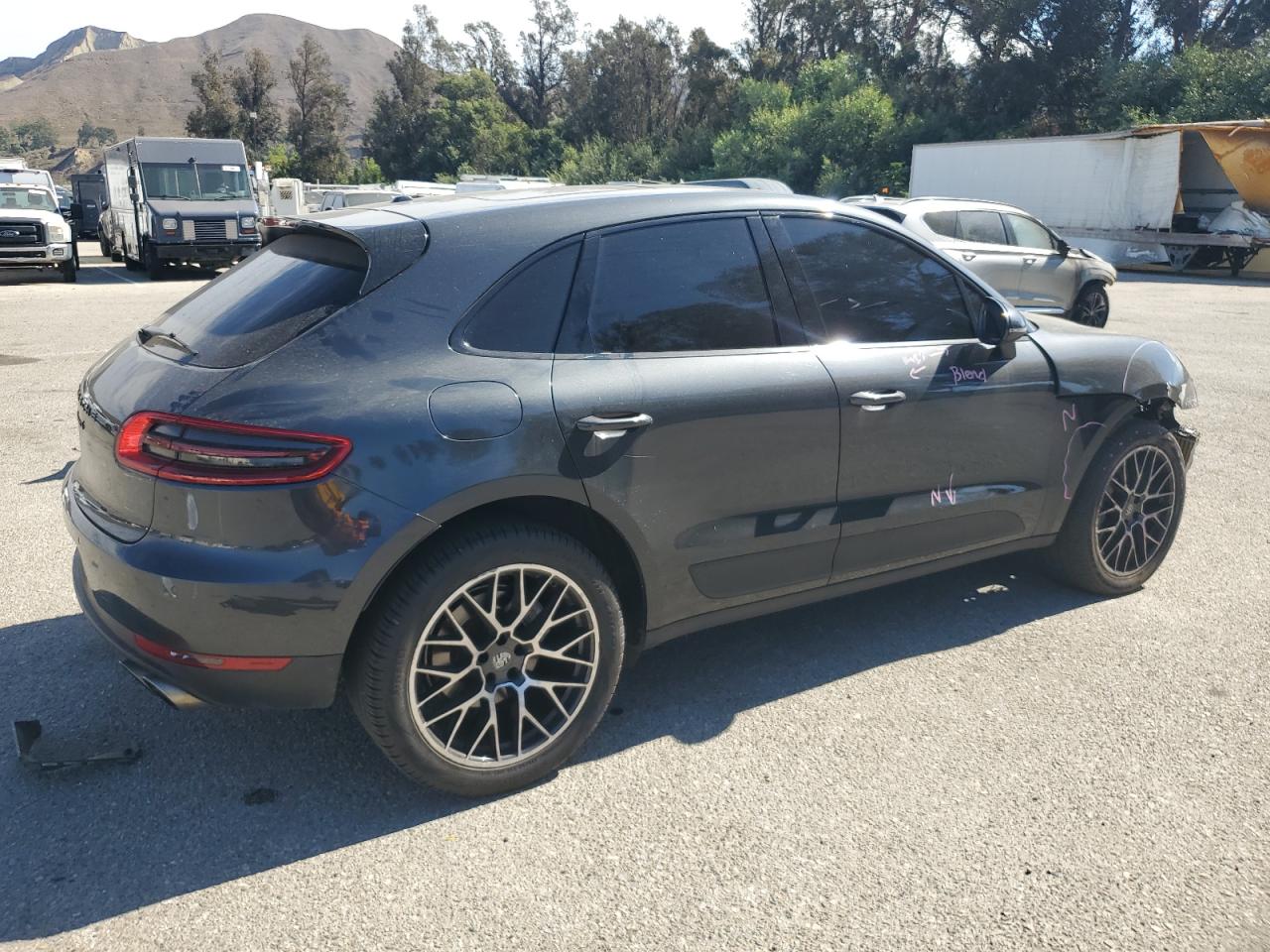 PORSCHE MACAN S