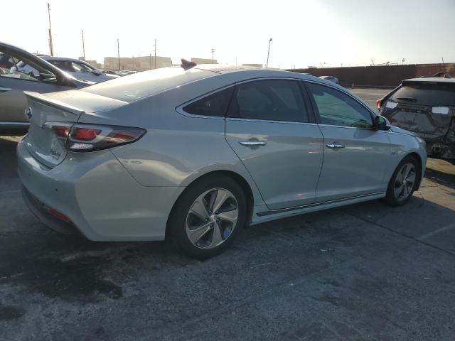 2016 HYUNDAI SONATA HYB KMHE34L19GA032163
