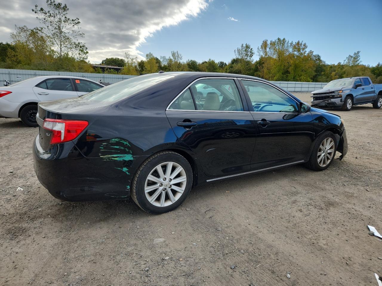 TOYOTA CAMRY SE