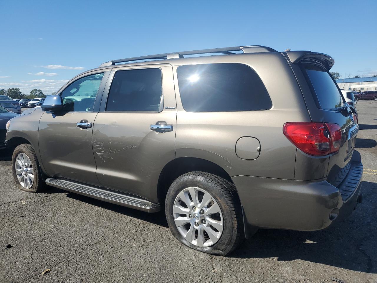 TOYOTA SEQUOIA PLATINUM