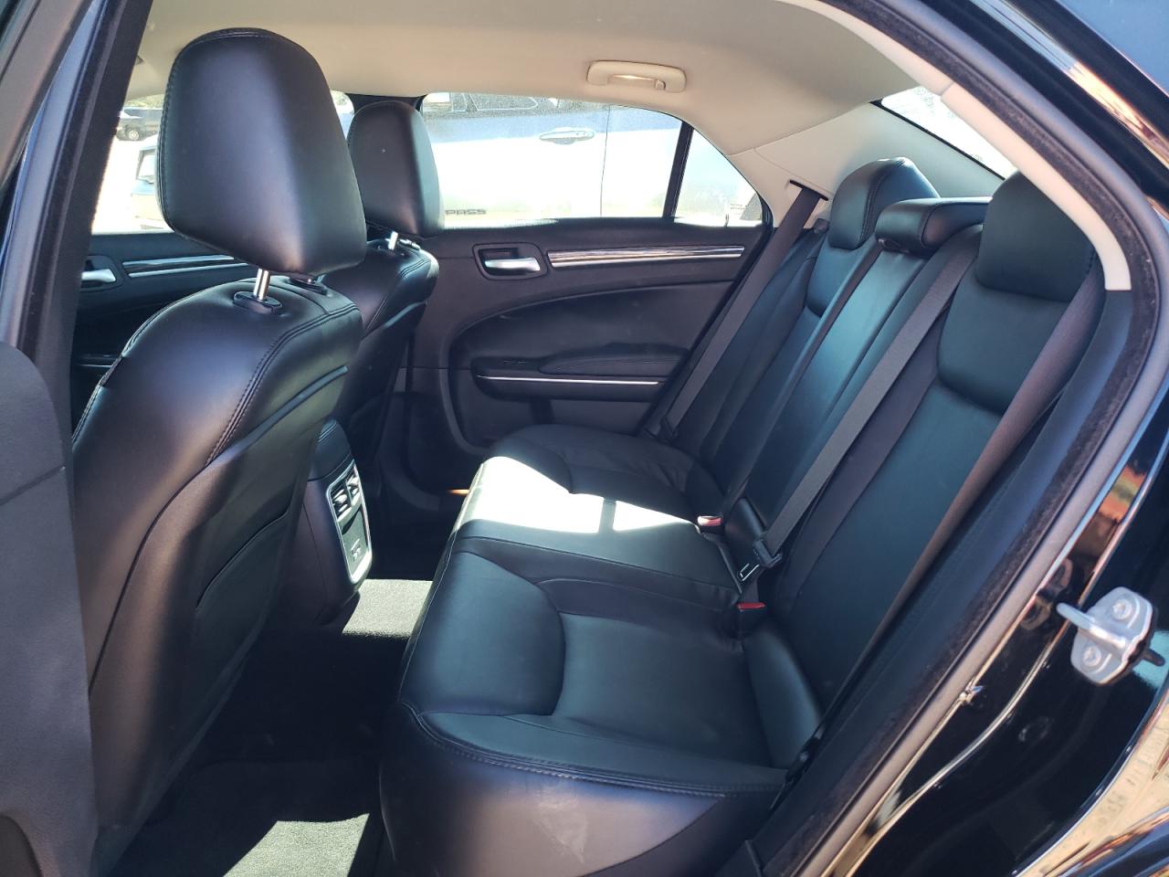 CHRYSLER 300 LIMITED