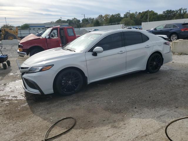 Global Auto Auctions: 2022 TOYOTA CAMRY XSE