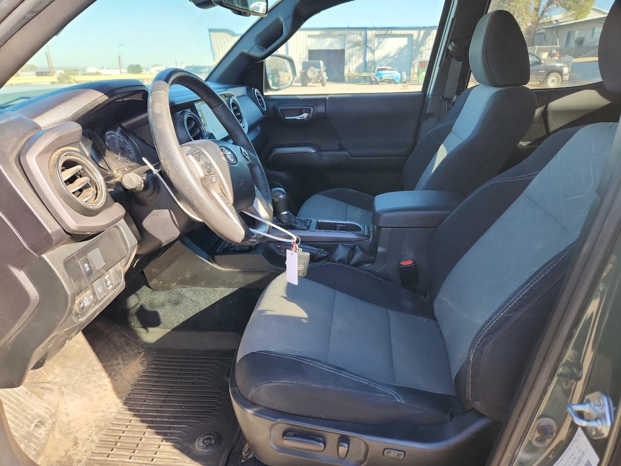 TOYOTA TACOMA DOUBLE CAB