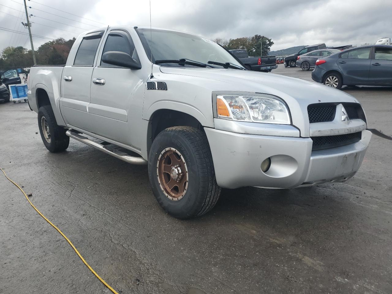 Lot #3301775340 2007 MITSUBISHI RAIDER LS