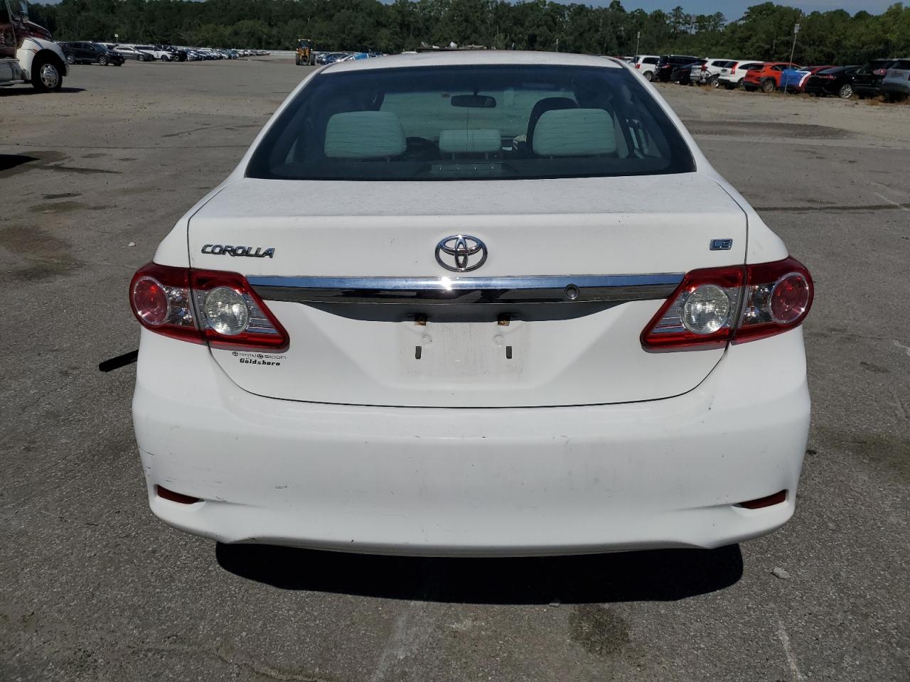 TOYOTA COROLLA BASE