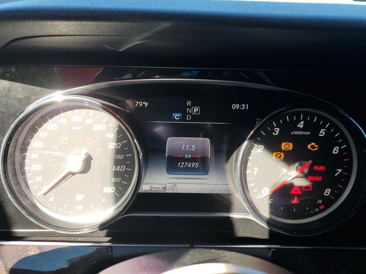 MERCEDES-BENZ E-CLASS 300