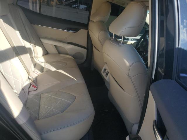 2018 TOYOTA CAMRY L 4T1B11HK5JU027332