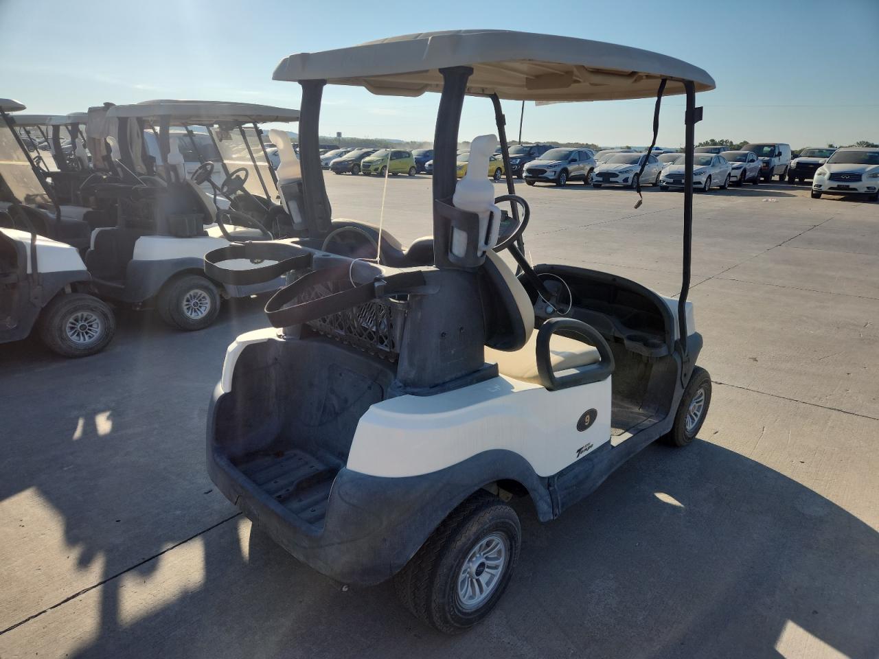 Lot #3266836077 2019 CLUB CAR TEMPO LITHIUM