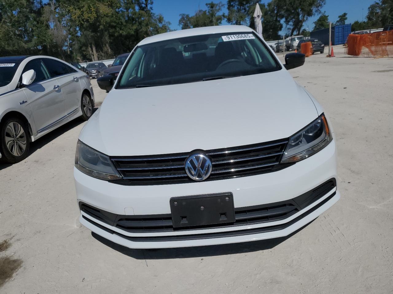VOLKSWAGEN JETTA SE