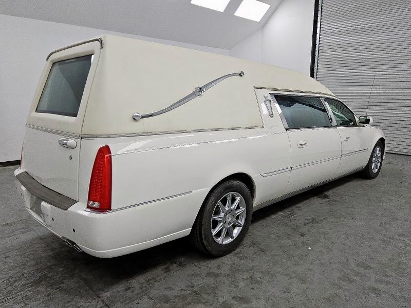 2011 CADILLAC PROFESSIONAL CHASSIS - 1GE7K9C65BU600027